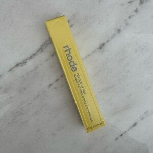 **BRAND NEW** RHODE Petide Lip Tint - Lemontini